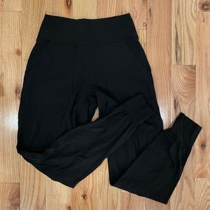 Lululemon Women’s Yoga Slim Fit Align High-Rise Jogger Pants